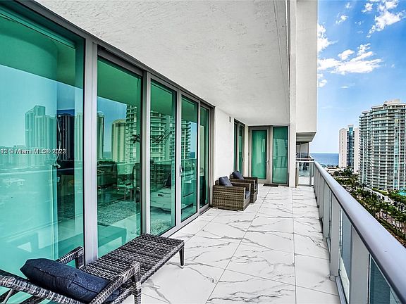 4th image of 330 Sunny Isles Blvd Unit 5-1502