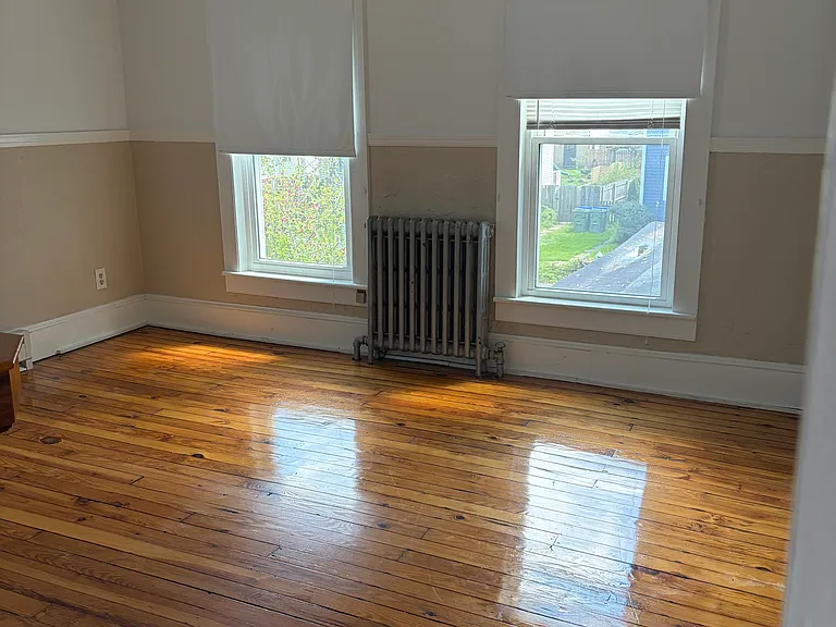 5 6th St #2 — Photo 4