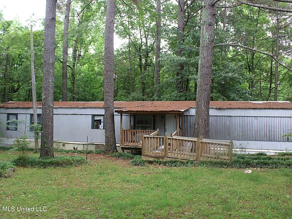 3rd image of 1347 Briscoe Rd