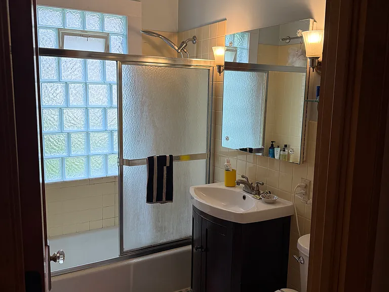 3450 Longfellow Ave #1 — Photo 9