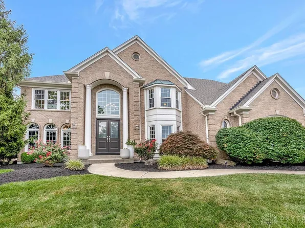7182 Saint Ives Pl, West Chester, OH 45069