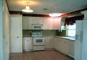 4th image of 160 River Beach Dr