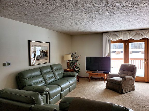 2nd image of 205 Park Place Dr