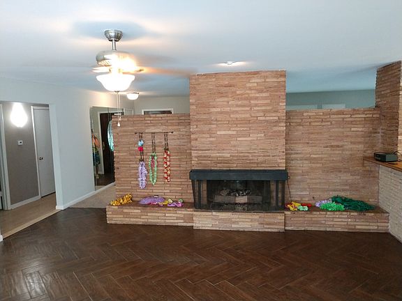3rd image of 1518 Imperial Crown Dr