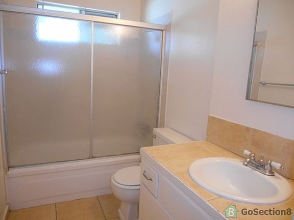 4th image of 139 W Saginaw Way APT S