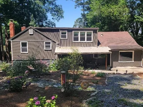 2938 Jodeco Dr, Jonesboro, GA 30236