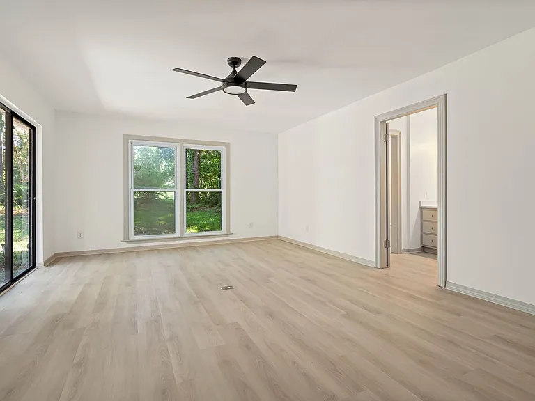 167 Rolling Hill Dr — Photo 11