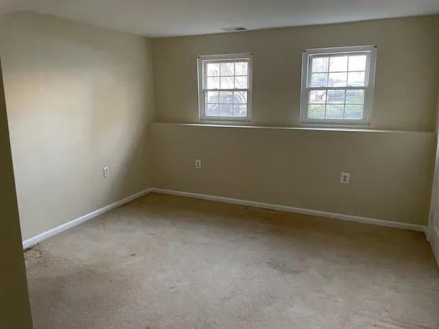 10045 Chestnut Wood Ln — Photo 6