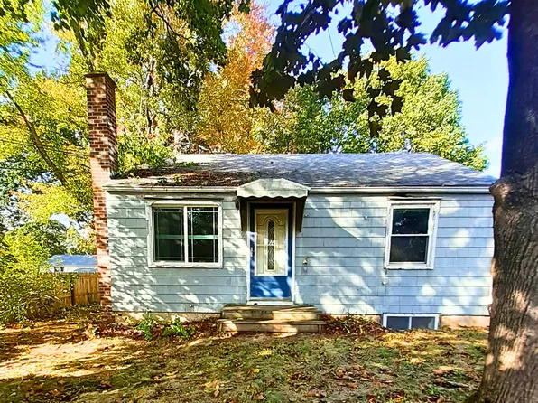 16 Elaine Drive, East Windsor, CT 06016