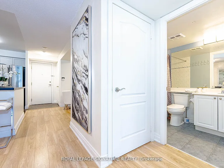 21 Hillcrest Ave #209 — Photo 10
