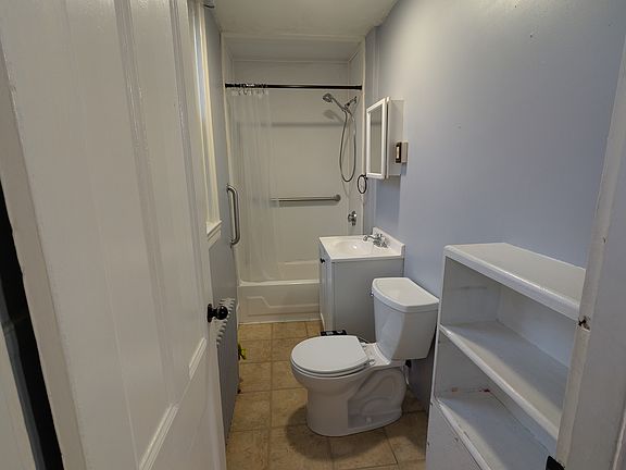 2nd image of 339-343 Waterman Ave #2