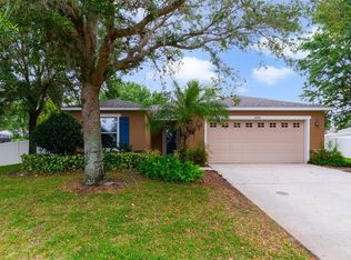 2880 Breezy Meadow Rd, Apopka, FL 32712