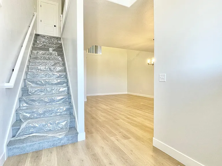 13957 S Silver Peak Ln — Photo 2