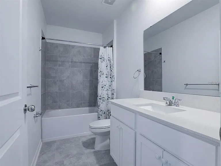 602 Bell Prairie Cir — Photo 15