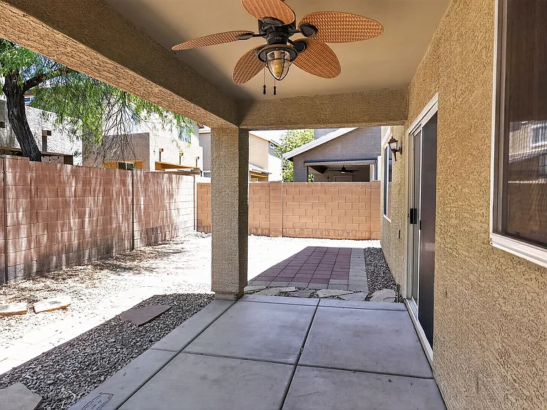 3032 W Cavalry Dr — Photo 14