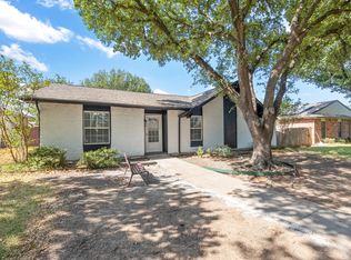 2038 Ash Hill Rd, Carrollton, TX 75007