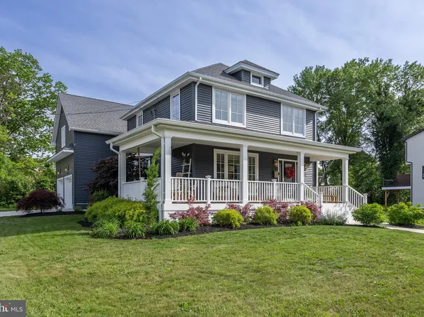 134 Plum St, Moorestown, NJ 08057