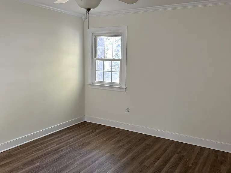 7405 Glastonburg Dr — Photo 16
