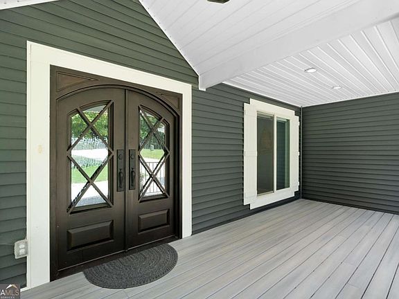 4th image of 2387 Battle Dr