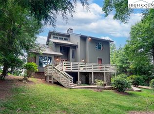 285 Misty Ridge Ln, Blowing Rock, NC 28605