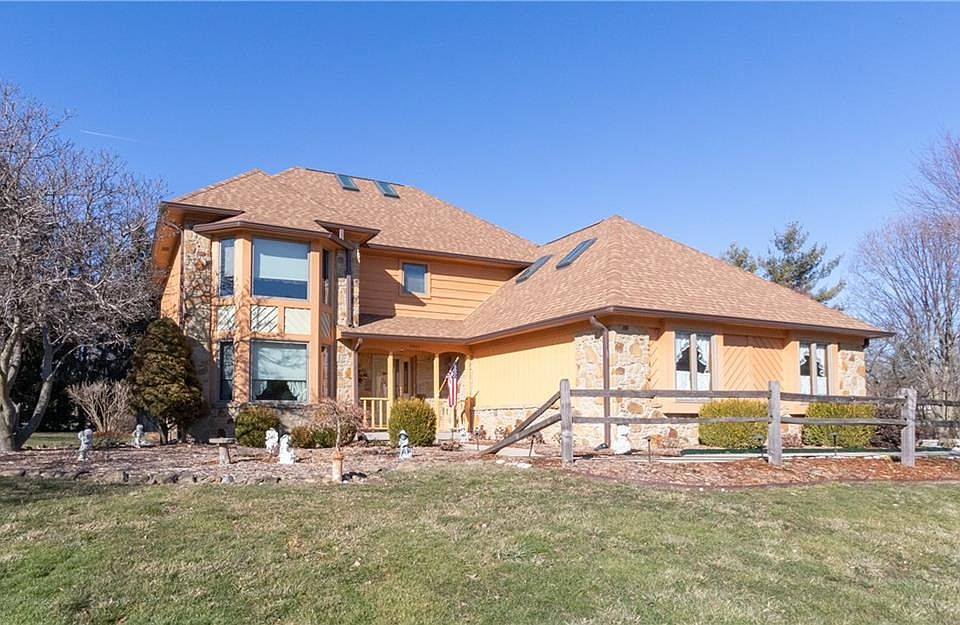 1st image of 6020 Brookshire Dr