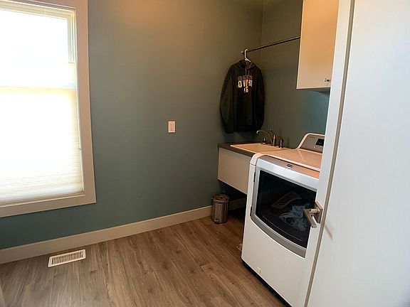 Main floor laundry 
