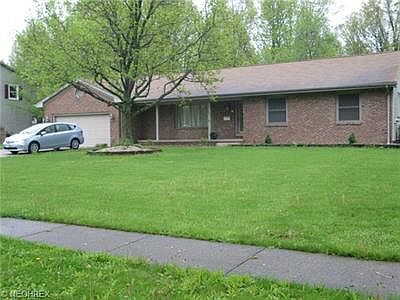 1st image of 453 S Briarcliff Dr