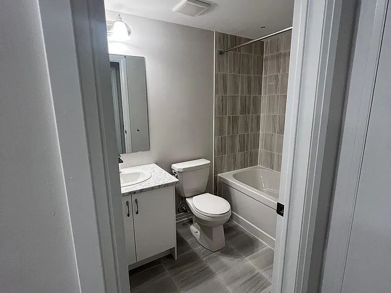 21 Baynes Way #2 — Photo 32