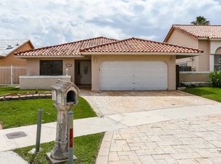 5790 SW 156th Ct, Miami, FL 33193