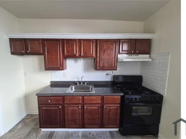 119 Bragaw Ave APT 1, Newark, NJ 07112