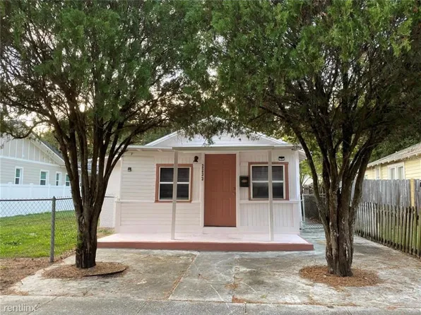 2233 Quincy St S, Saint Petersburg, FL 33711