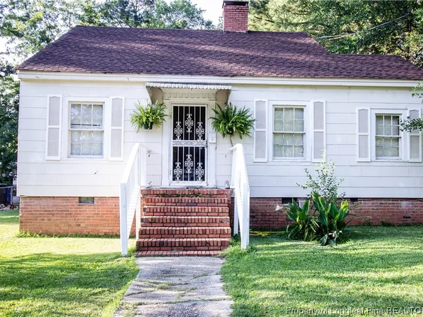 220 Central Dr, Fayetteville, NC 28301