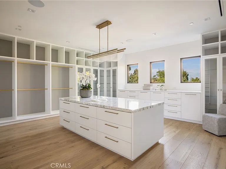 24341 Rolling View Rd — Photo 24