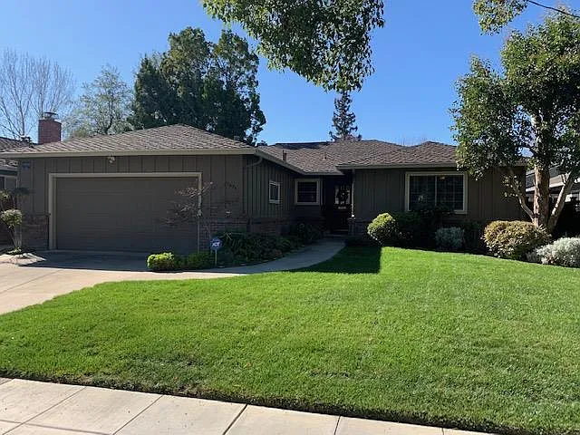 1675 Cherry Ave photo 1