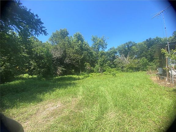 5th image of 794 Tarpley Rd