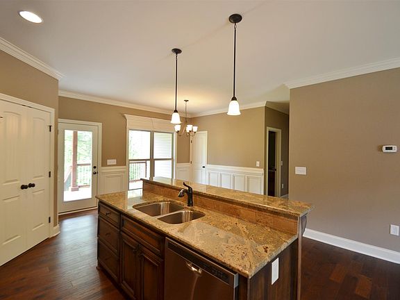 5th image of 225 Windmill Trl #32-lot 32