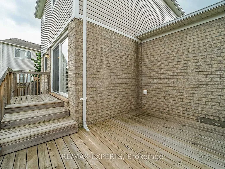 357 Brisdale Dr — Photo 20