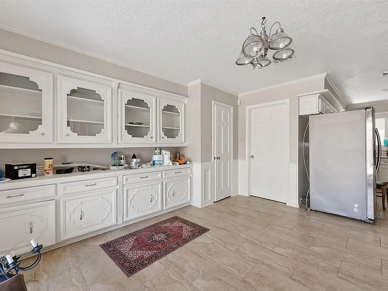 11302 Hylander Dr — Photo 14