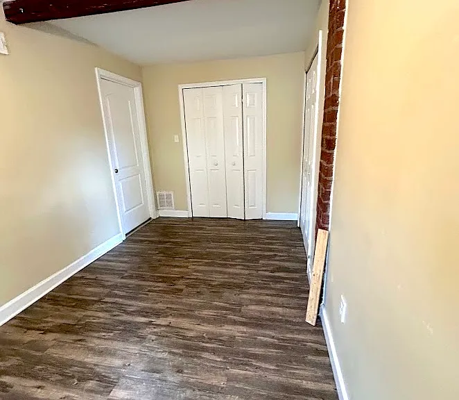 1233 E Center St — Photo 17