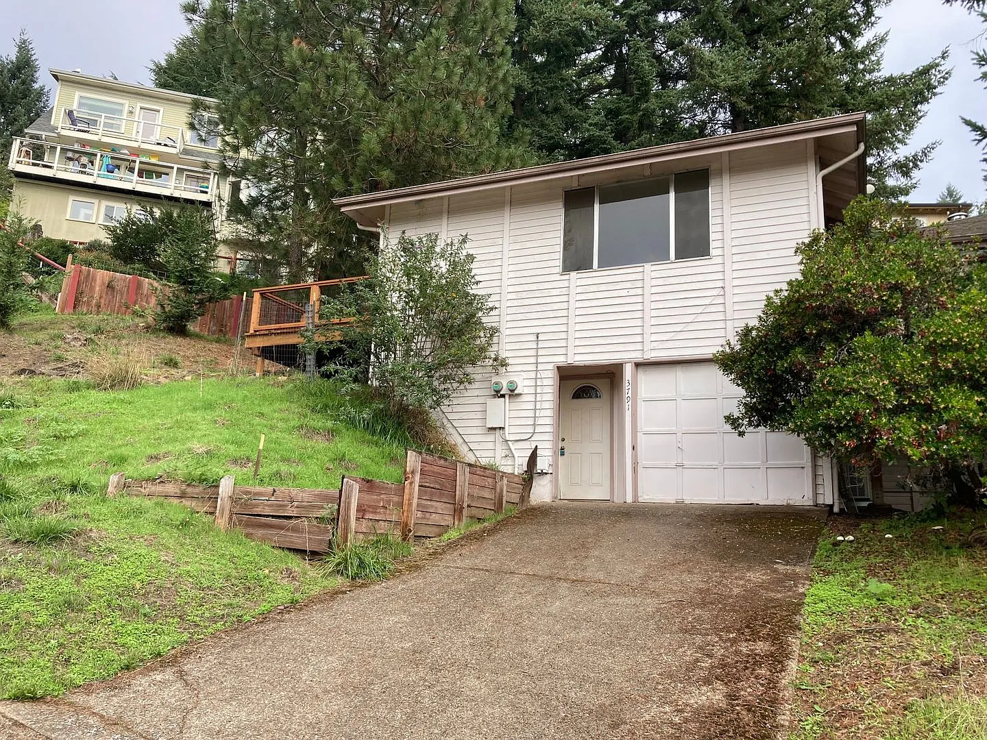 2 Bedroom Duplex in Southeast Eugene — Photo 1