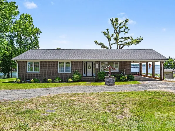 198 Vineyard Rd, Norwood, NC 28128