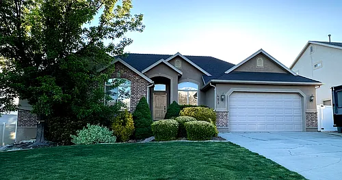 483 N 340 W Photo 1