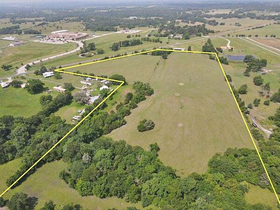 3rd image of 10 Fm 149 Rd W