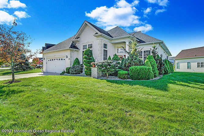 1st image of 37 Dunberry Dr