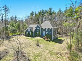7 Indian Pipe Dr, Hadley, MA 01035