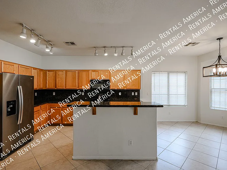3481 E Vernon St — Photo 14