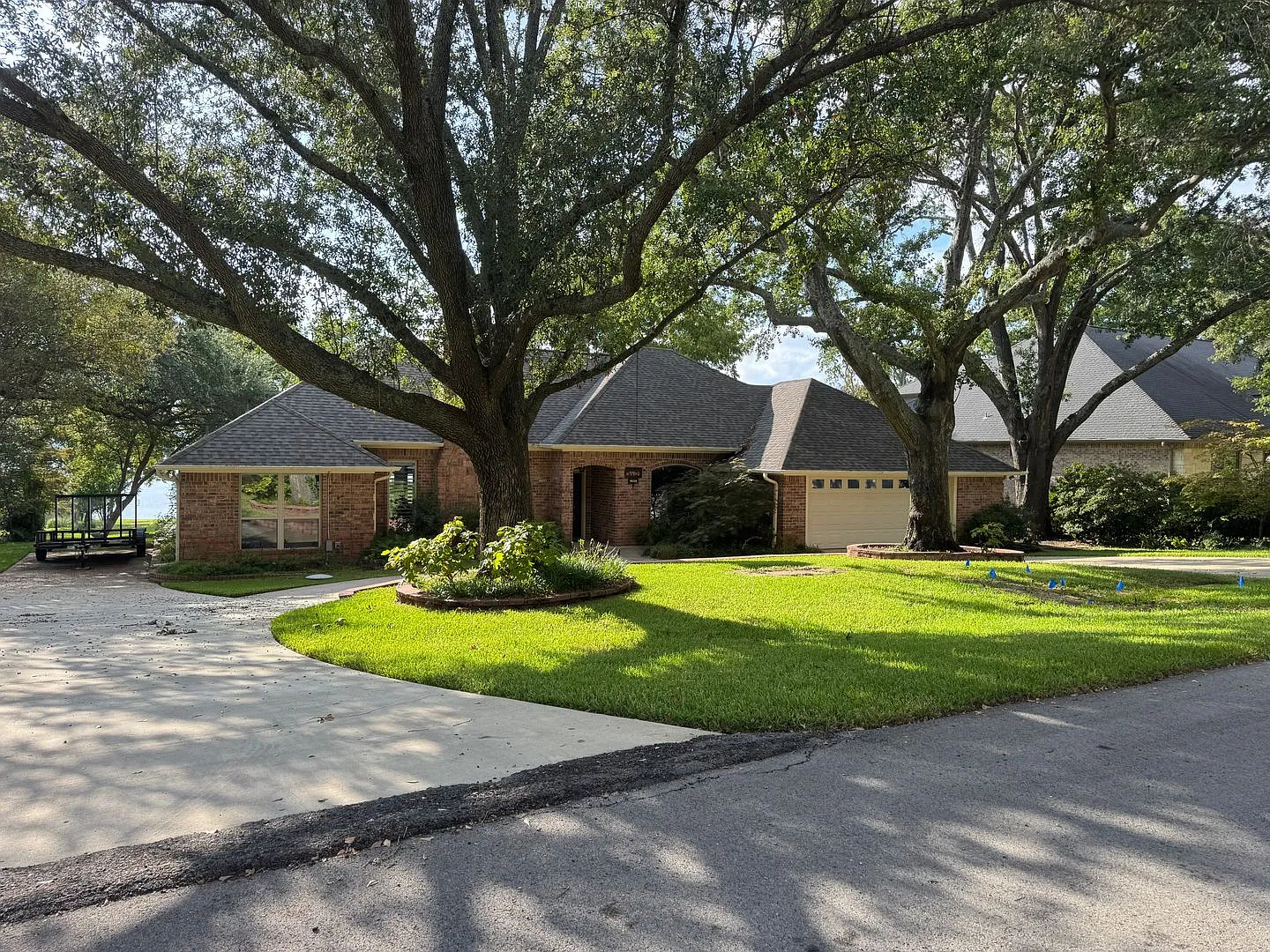 21184 Bay View Dr — Photo 3