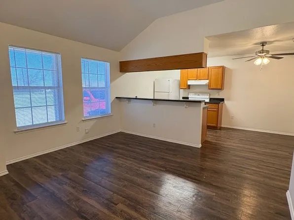 641 Woodard Ave Ste C, Cleburne, TX 76033