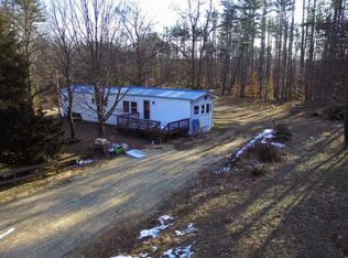 28A Chester Rd, Raymond, NH 03077