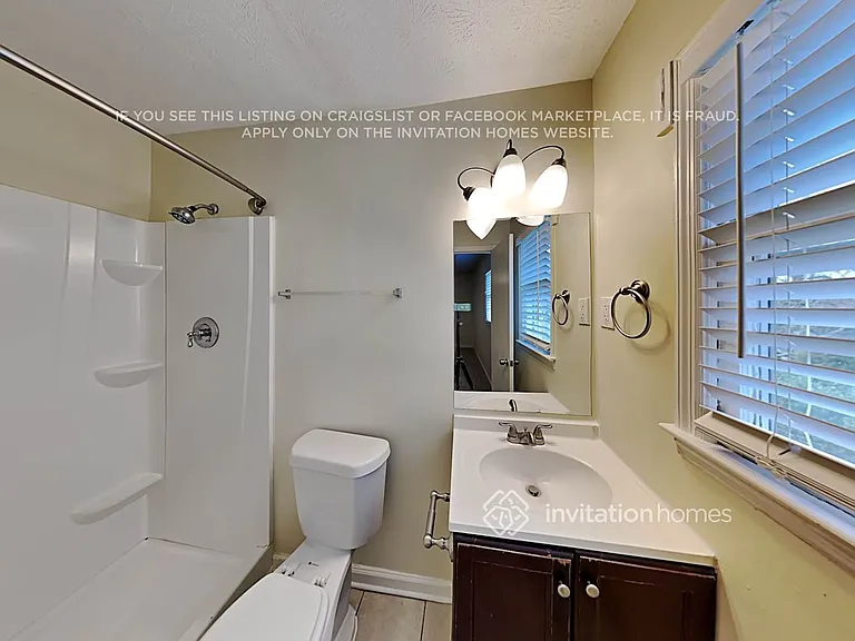 1379 Hidden Cir — Photo 21